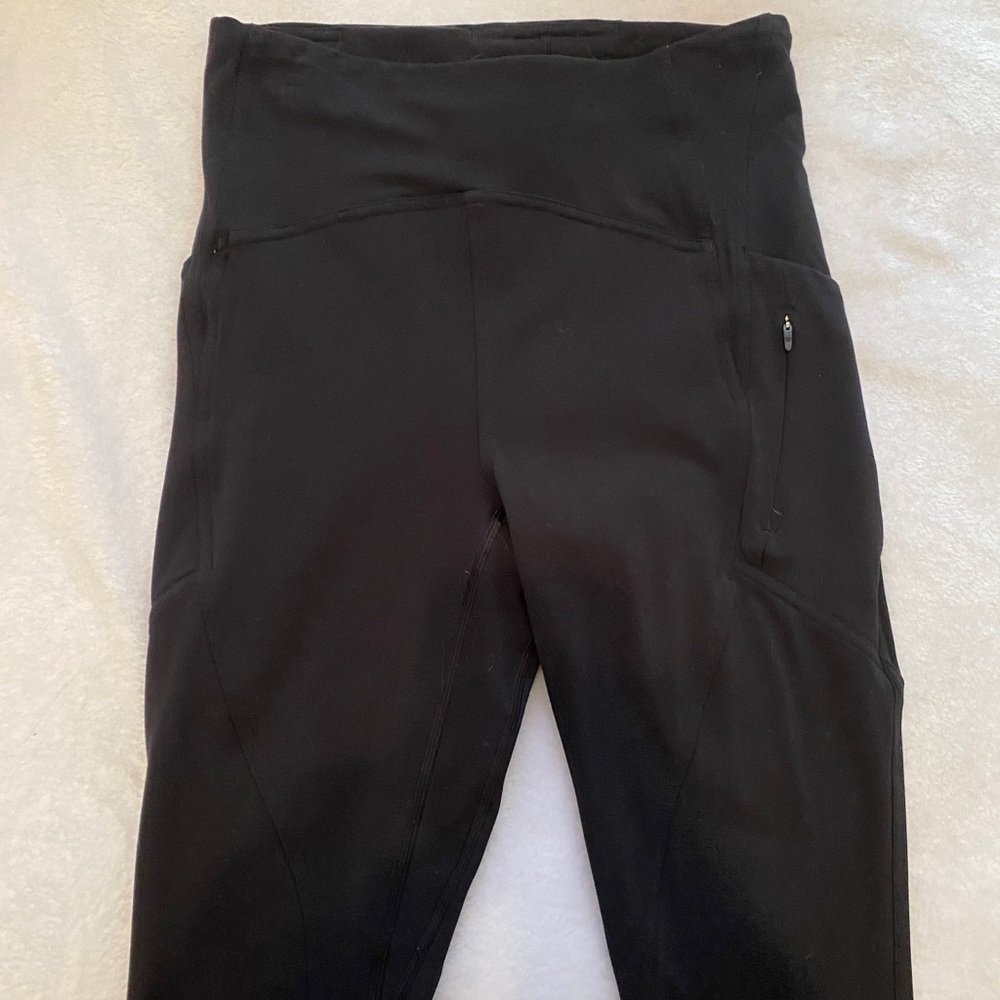 Size 4 lululemon leggings